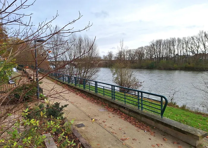 Notre Dame 3 - Tres Belle Vue Sur La Loire - Lumineux - Hypercentre