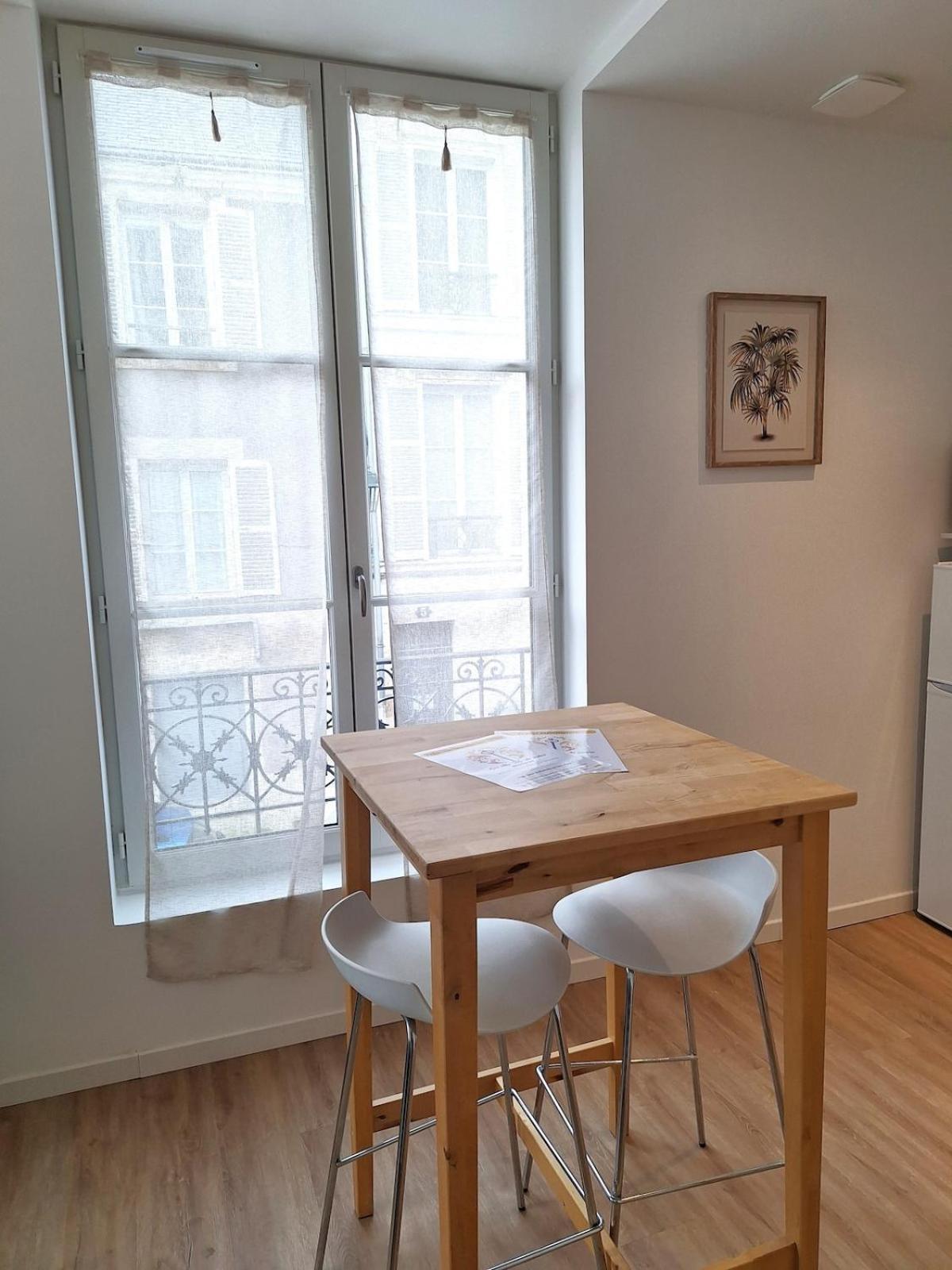 Appartement Notre Dame 3 - Tres Belle Vue Sur La Loire - Lumineux - Hypercentre *