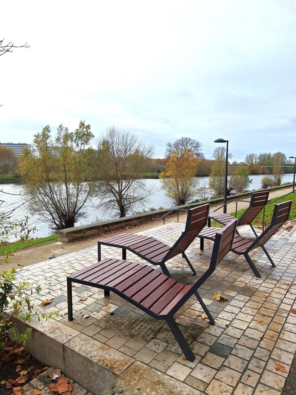 Appartement Notre Dame 3 - Tres Belle Vue Sur La Loire - Lumineux - Hypercentre Orléans